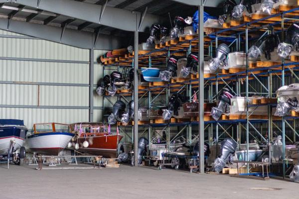 Indoor boat storage at Beacon Marine